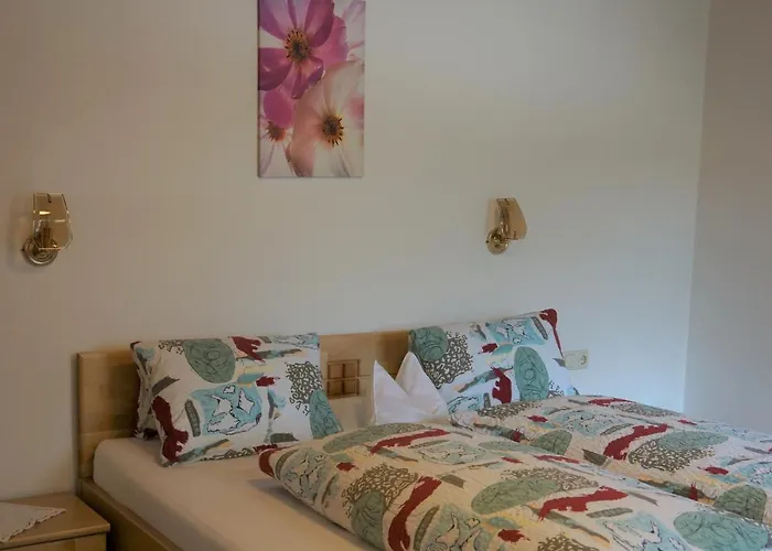 Britzerhof Apartman *